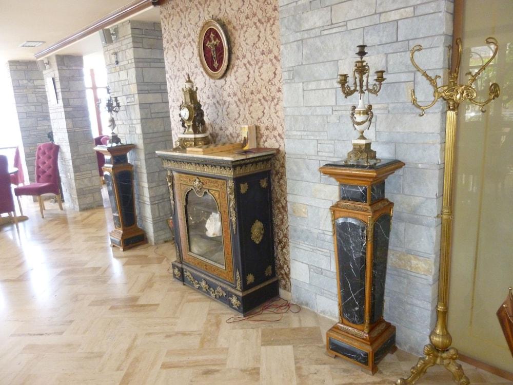 Guesthouse Central Sarande - 777 외부 사진